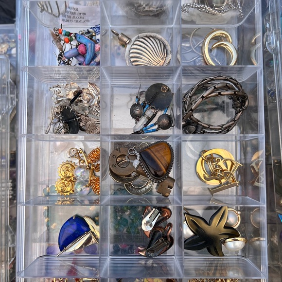 Clear Compartment Organizer Box